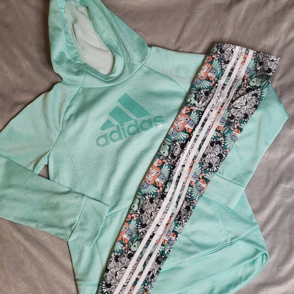 Kids youth (womens XS)Adidas set